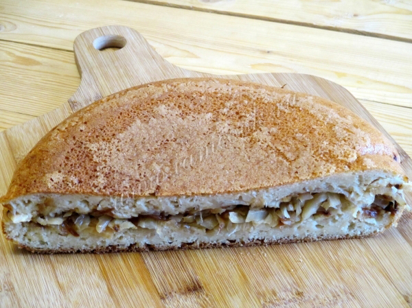 Пирог с капустой в мультиварке