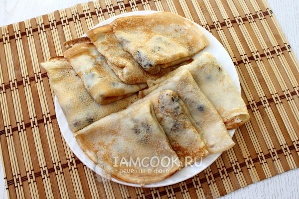 Блины с грибным припеком