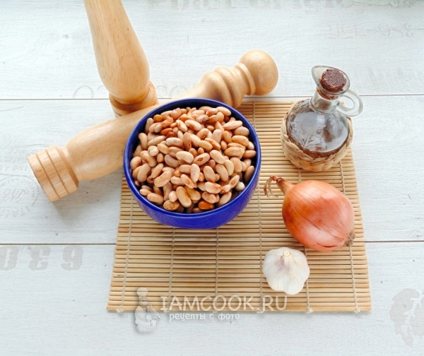Ингредиенты для пережаренных бобов