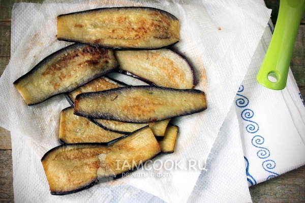 Обжарить баклажаны