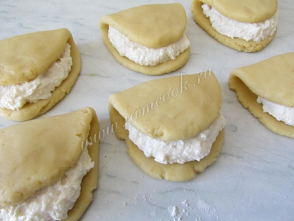 Готовые сочники с творогом