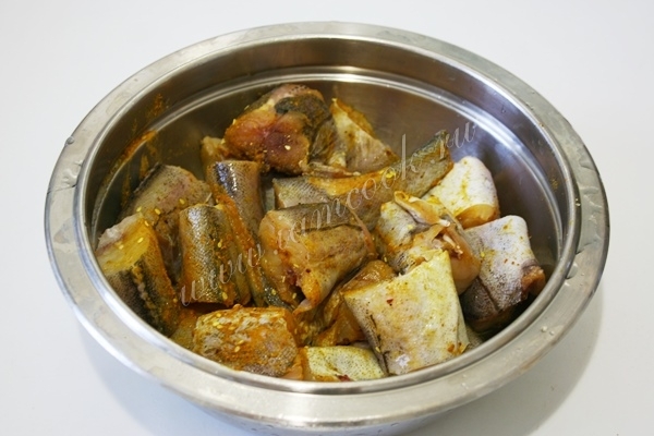 Минтай в специях