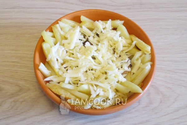 Посыпать сыром