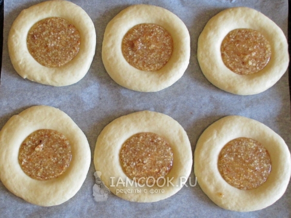 Положить начинку