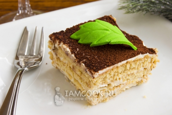 Фото сметанного десерта с песочным печеньем