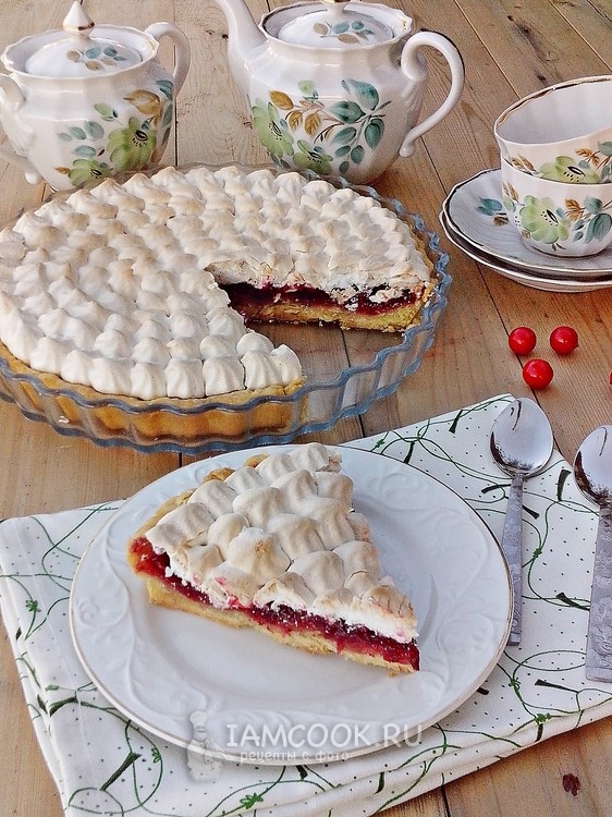 Фото тарта с клюквой