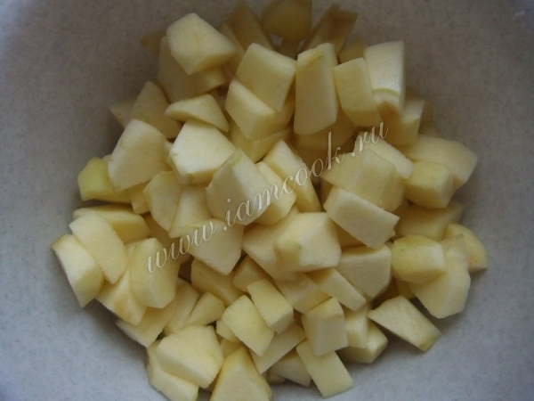 Яблоки резанные