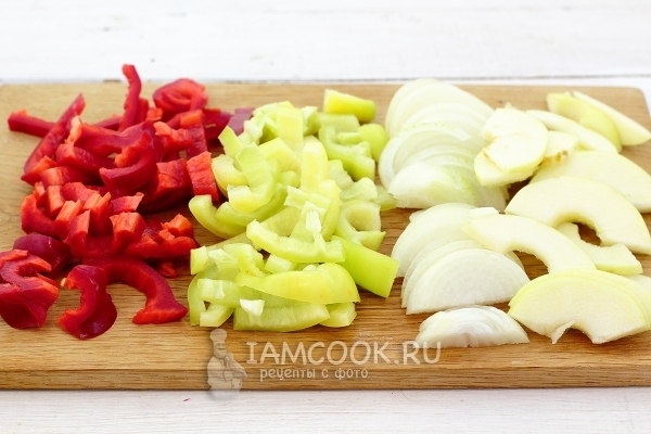 Нарезали овощи