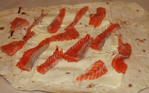 Рыба в лаваше