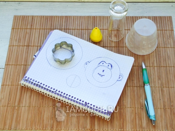 Нарисовать эскиз обезьянки