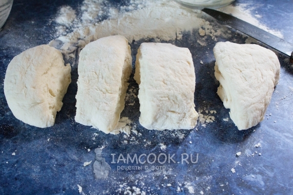 Поделить тесто на части