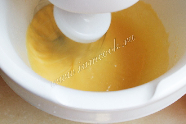 Яйца с маслом