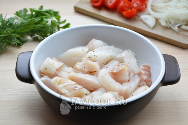 Выложить рыбу в форму