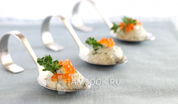 Вкусная закуска с икрой