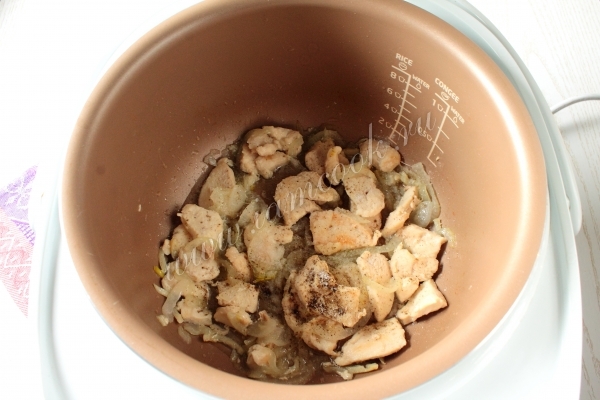 приправить мясо