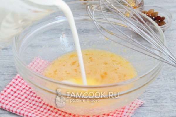 Влить кефир