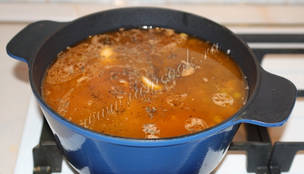 Процесс приготовления плова