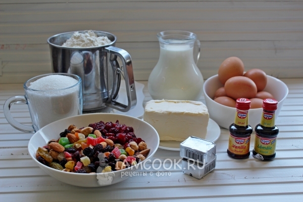 Ингредиенты для кулича с вяленой вишней и миндалем