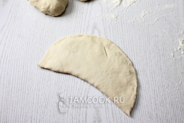 Защепить чуду в форме чебурека