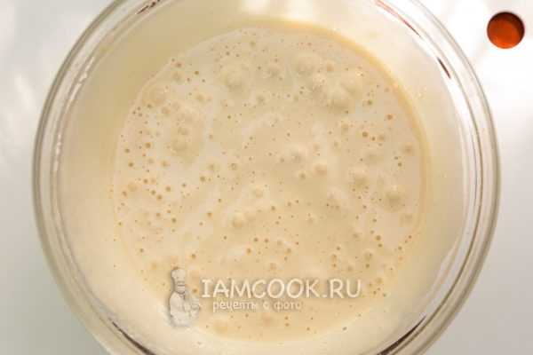 Взбить яйца с сахаром