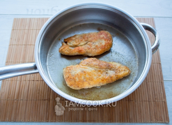 Пожарить куриную грудку