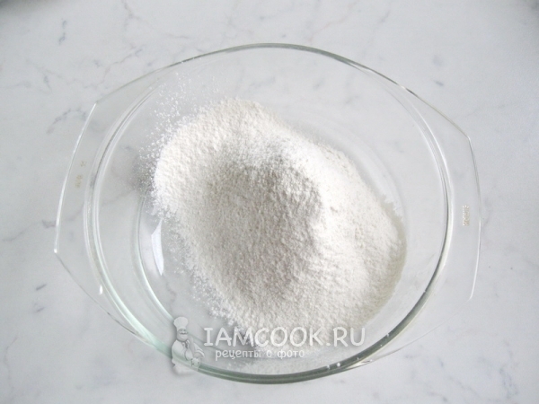 Муку просеять