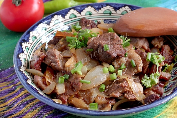 Баранина жареная на сковороде фото