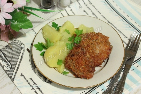 Рецепт куриных бедрышек в панировке