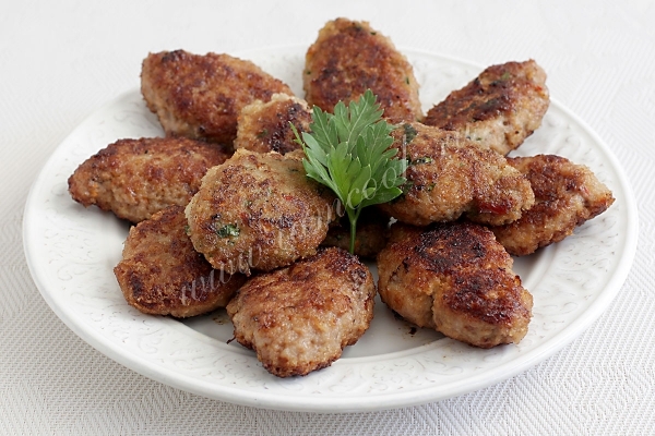 Котлеты из мяса и овощей, фото