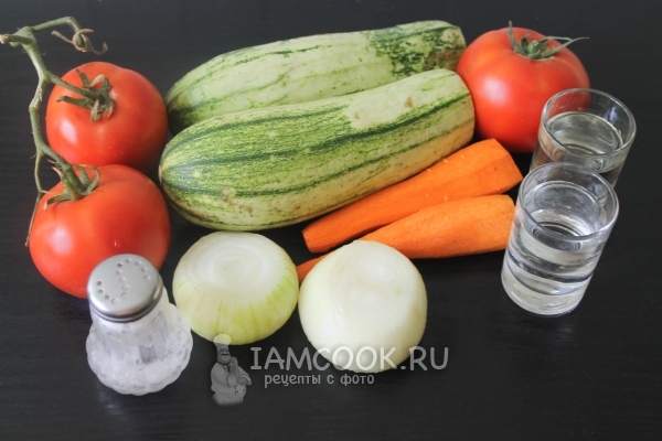 Ингредиенты для лечо из кабачков на зиму