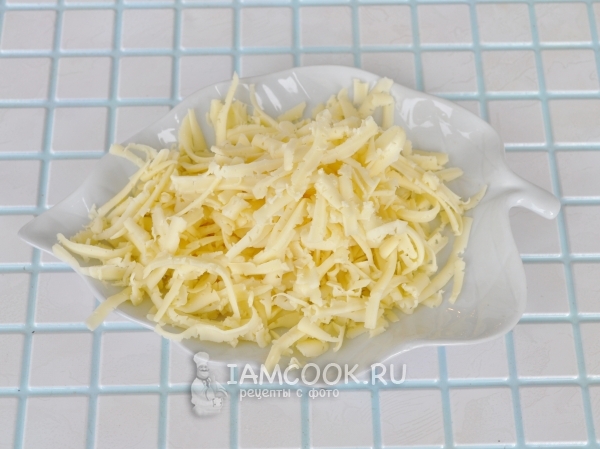 Натереть сыр