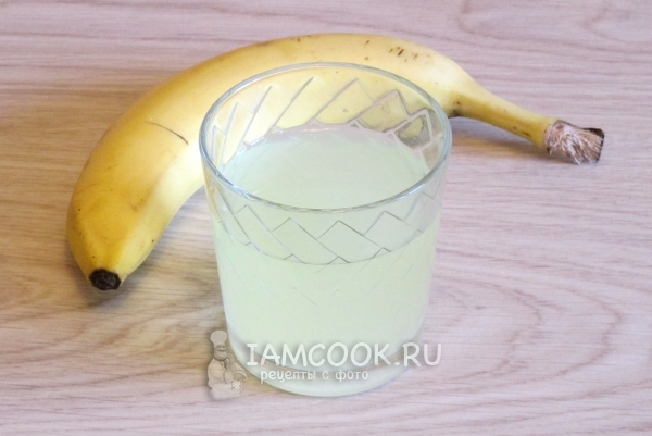 Ингредиенты для коктейля из фруктов с сывороткой