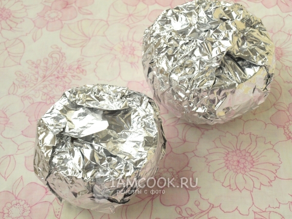 Завернули в фольгу