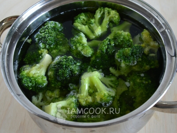 Сварить брокколи