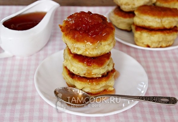 Рецепт пышных оладушек на кефире