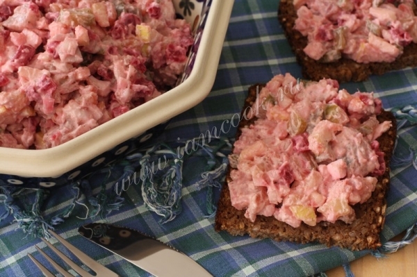 Рецепт немецкого классического салата с сальдью