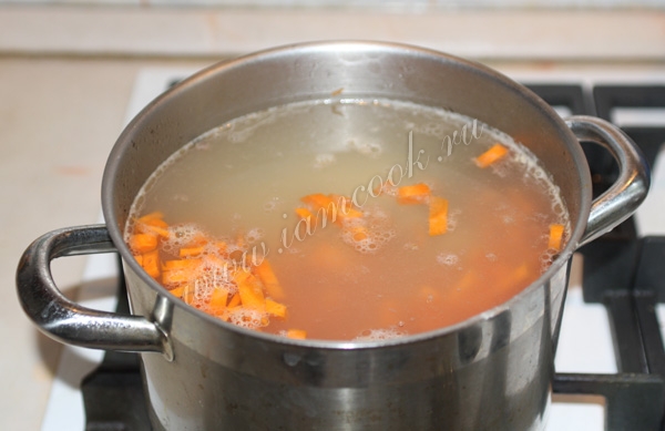 Бульон из индейки для рисового супа