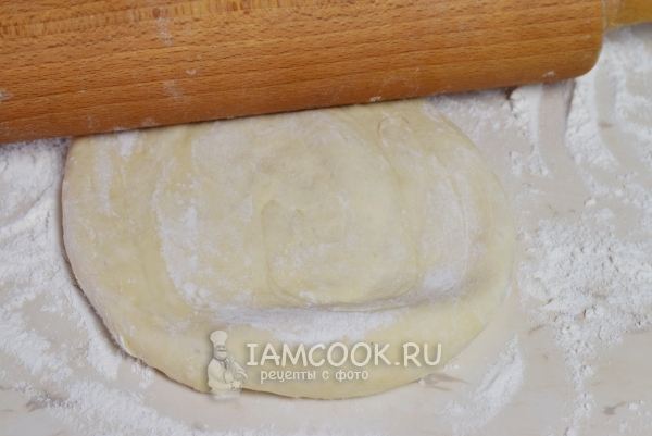 Раскатать тесто