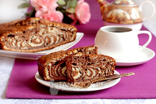 Рецепт пирога «Зебра» на сметане