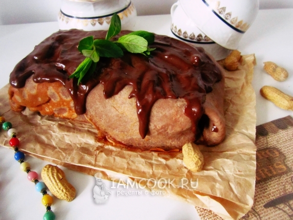 Фото блинного торта с нутеллой и бананом