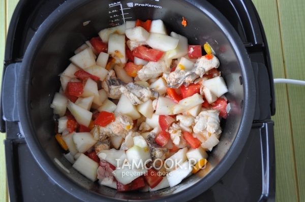 Положить помидоры