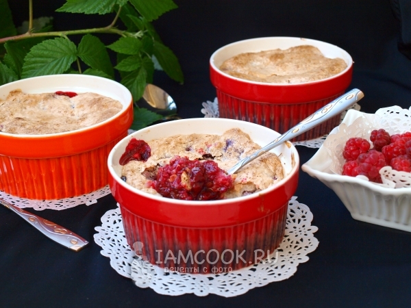 Готовая малина под кокосовым покрывалом