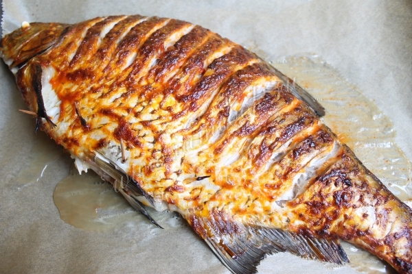 Лещ запеченный под шубой