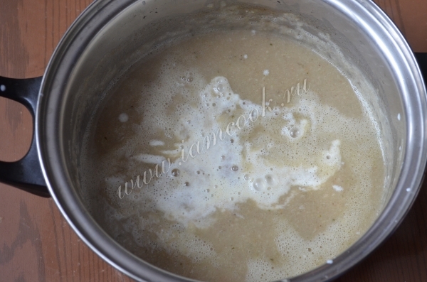 Влить сливки