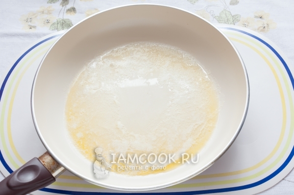 Растопить сливочное масло