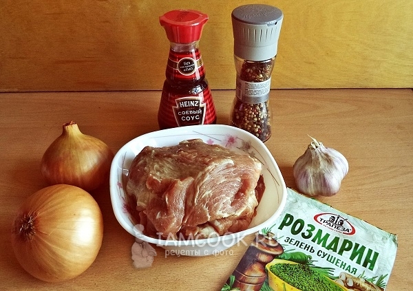 Ингредиенты для мяса, запечённого в маринаде