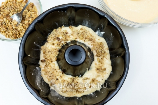 Тесто в форме