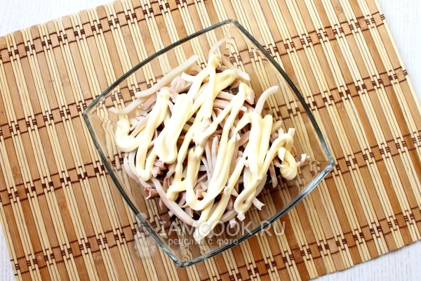 Кальмары и майонез