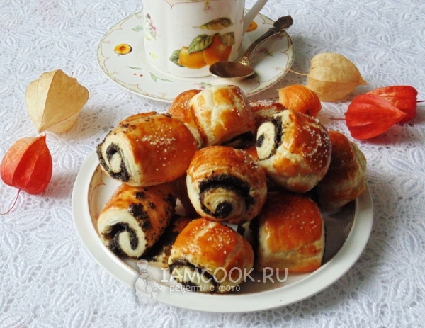 Рецепт слоеных рулетиков с маком