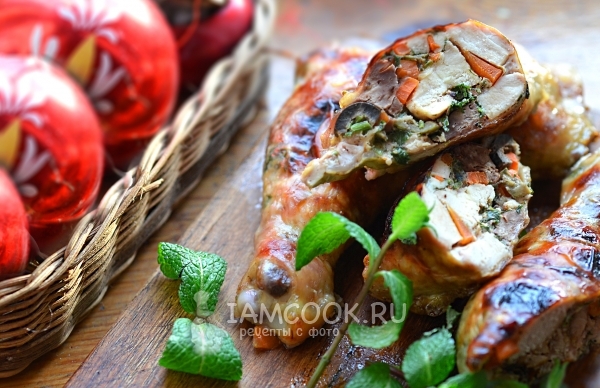 Фаршированные ножки